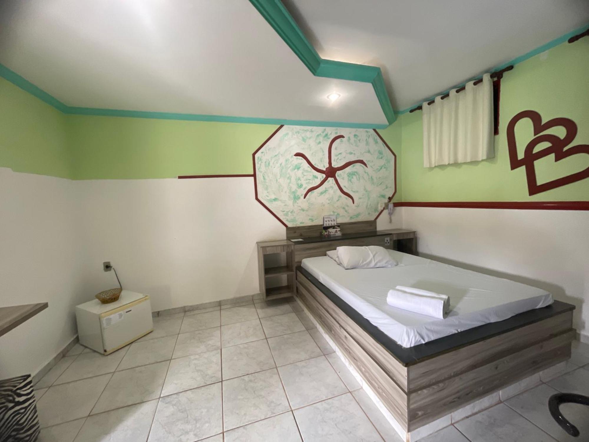 Lux Motel Holambra Bagian luar foto