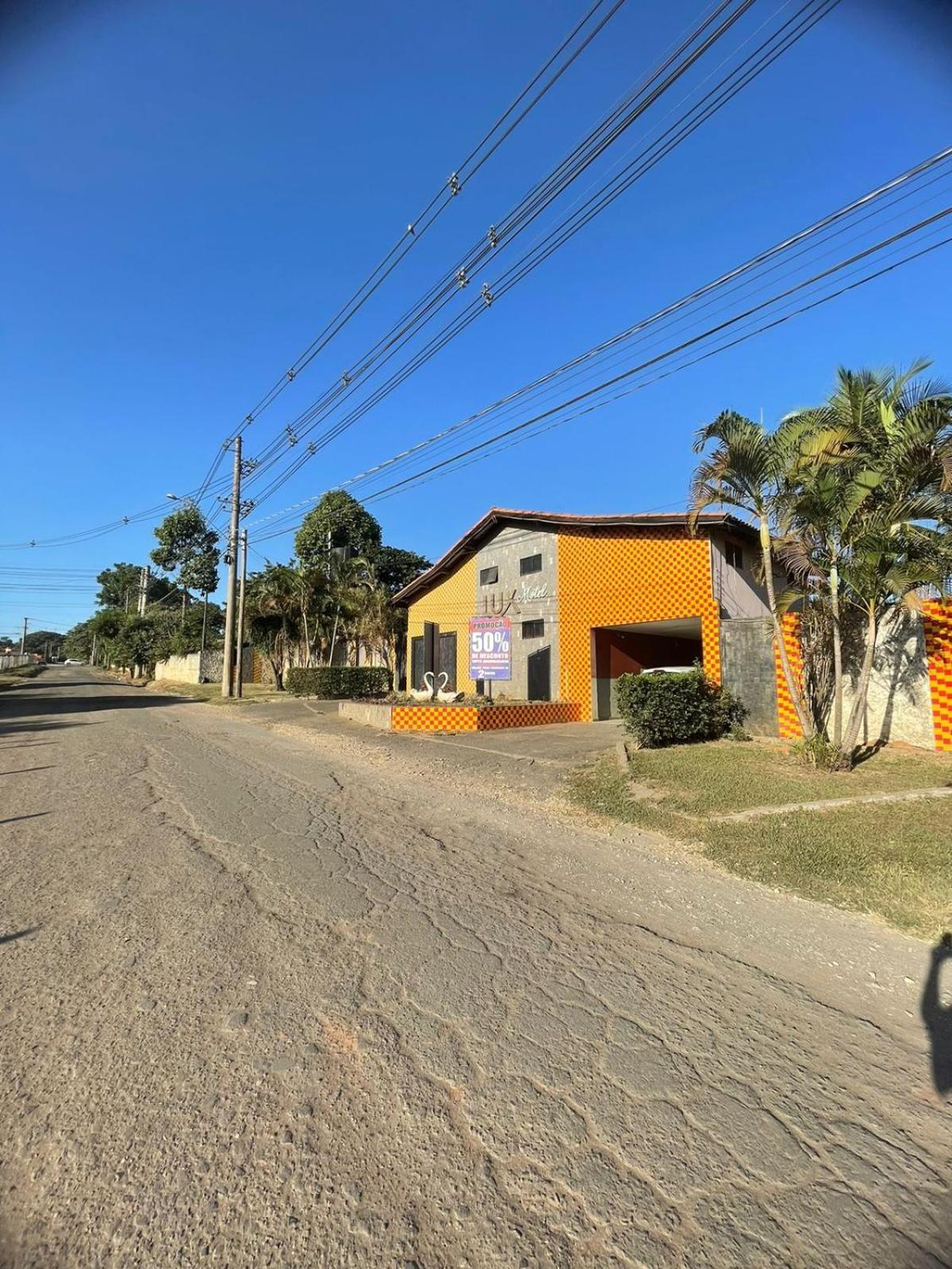 Lux Motel Holambra Bagian luar foto