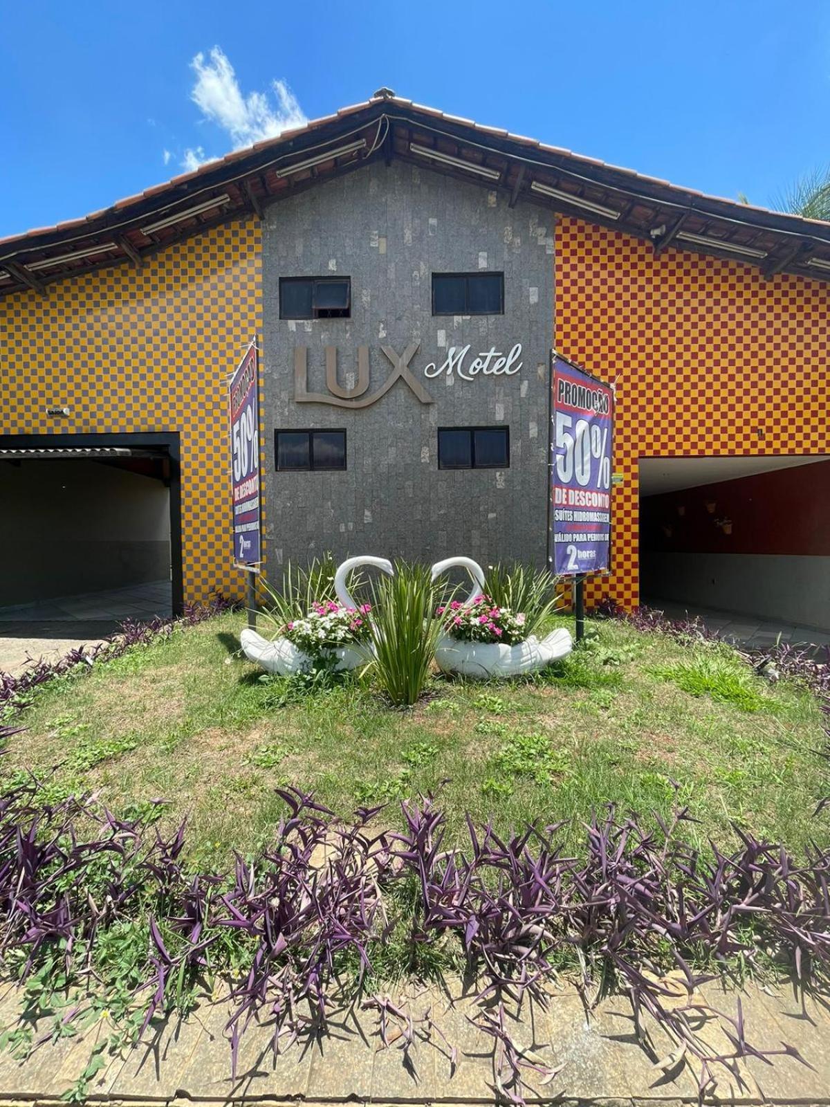 Lux Motel Holambra Bagian luar foto